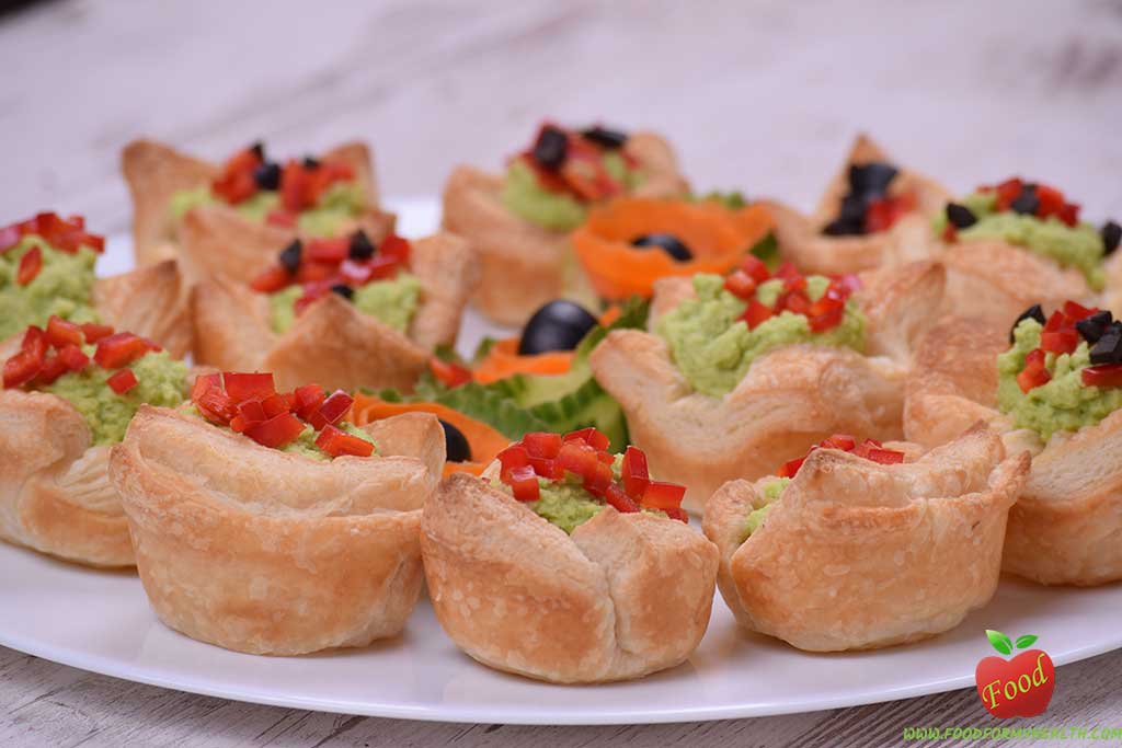 Light avocado pastry cups