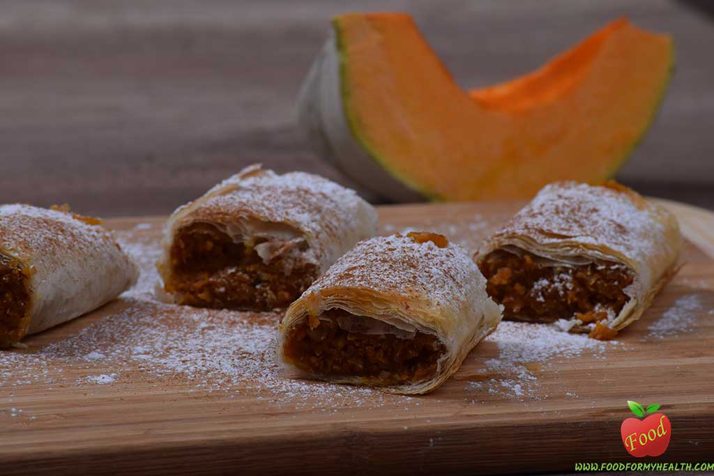 Pumpkin walnut crunchy pie