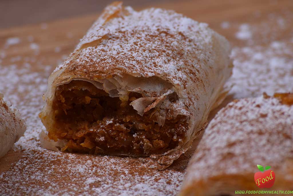 Pumpkin walnut crunchy pie