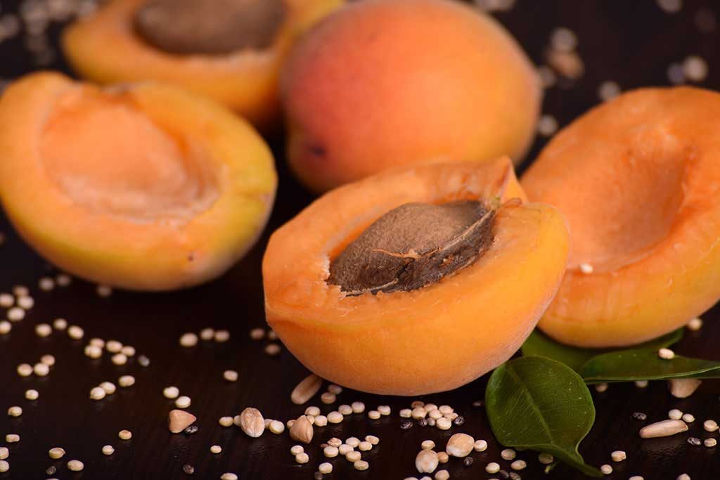 10 Amazing Health Benefits of apricots