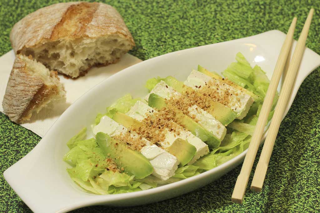 Tofu and avocado salad