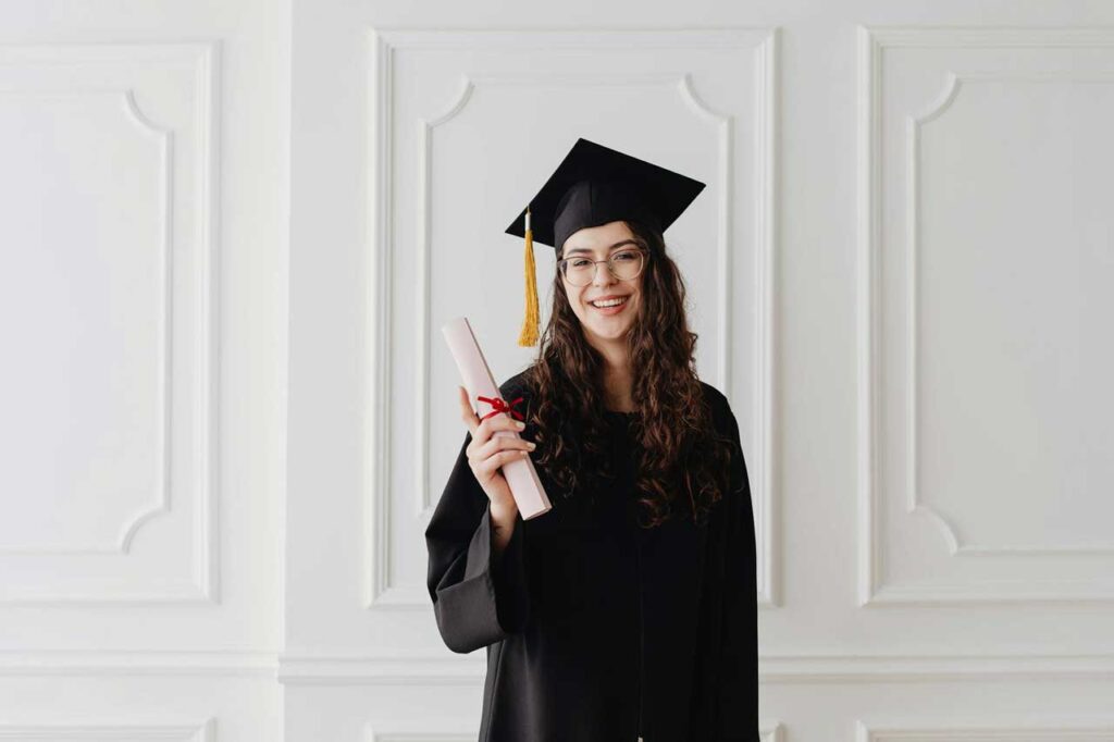 The Single Parent Who Returned to Education